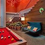Hotel 25hours West 4*