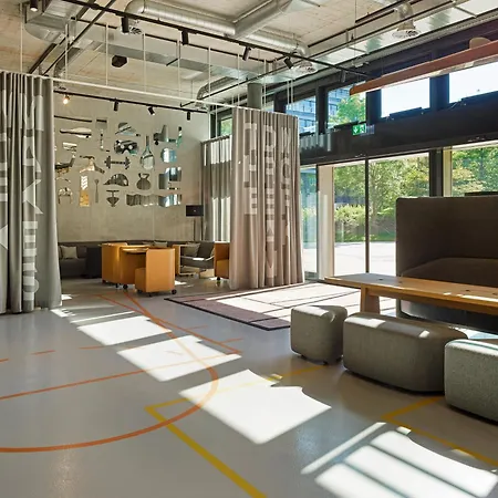 25hours West Hotel 4*