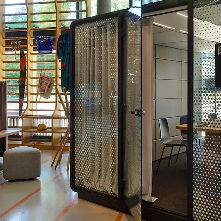 25hours West Hotel 4*