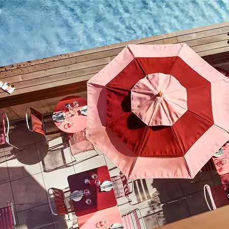 Hotel 25hours West 4*