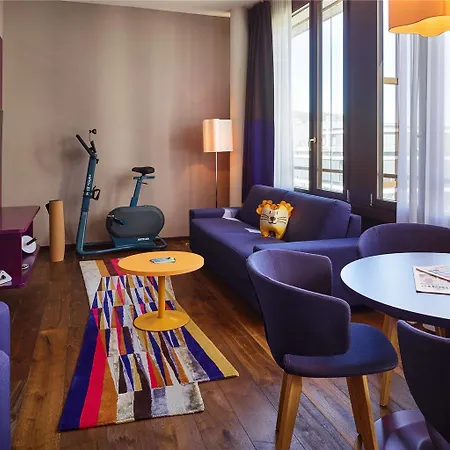 25hours West Hotell 4*