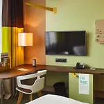 Hotel 25hours West