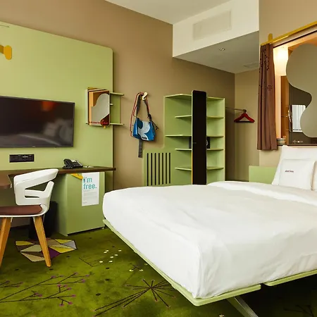 Hotel 25hours West