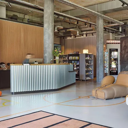 فندق 25 أورز وست 4*